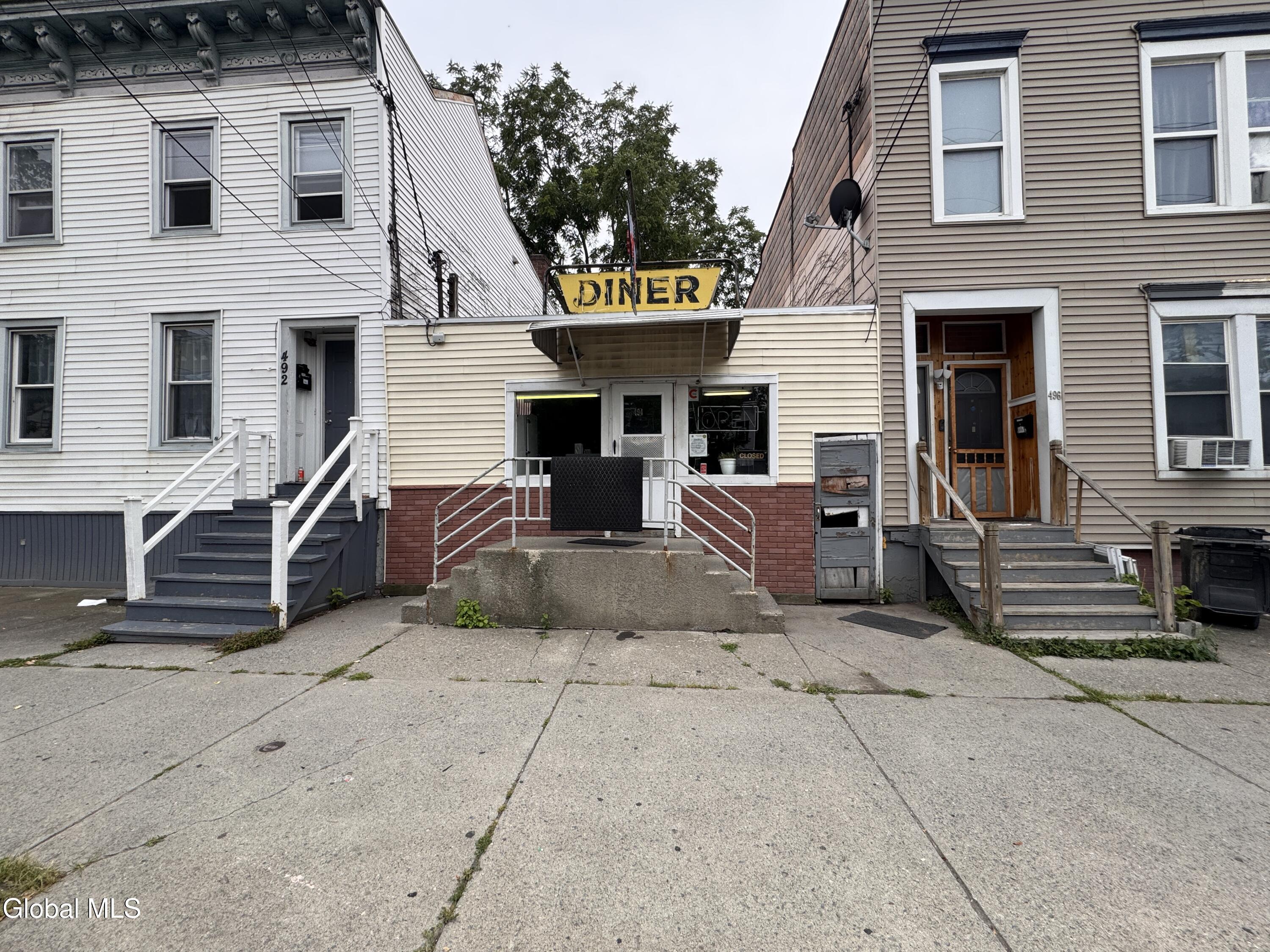 494 Washington Avenue Albany NY 12203