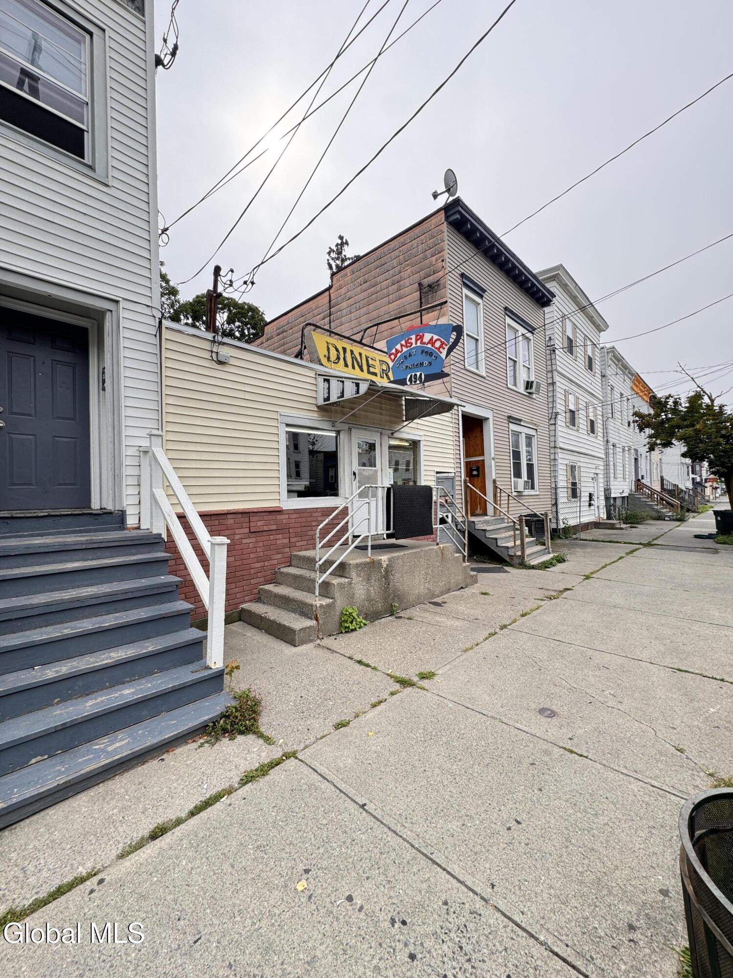 494 Washington Avenue Albany NY 12203