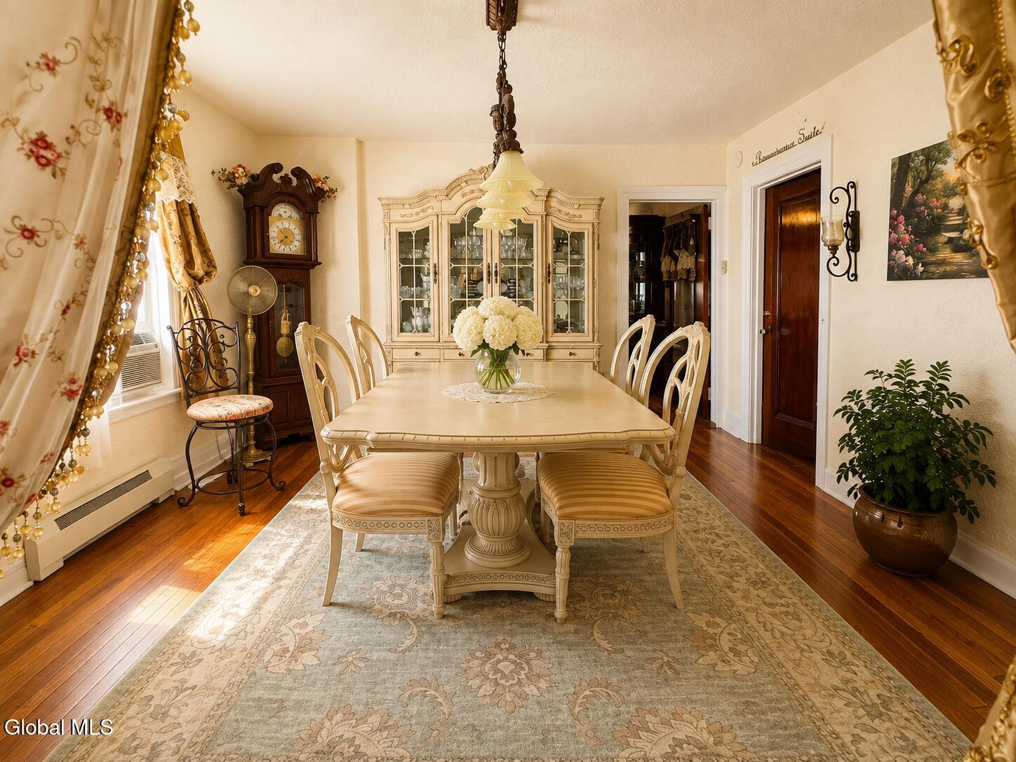15 West Street Lake George NY 12845