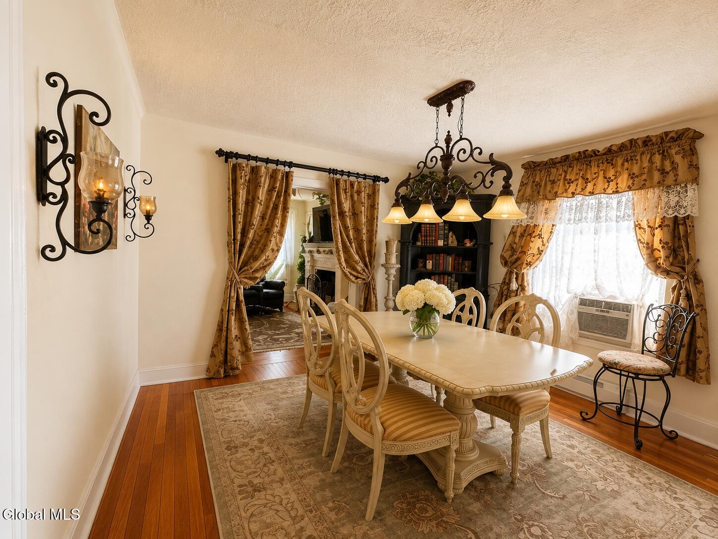 15 West Street Lake George NY 12845