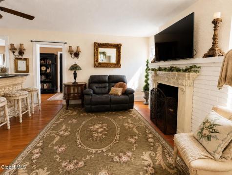 15 West Street Lake George NY 12845