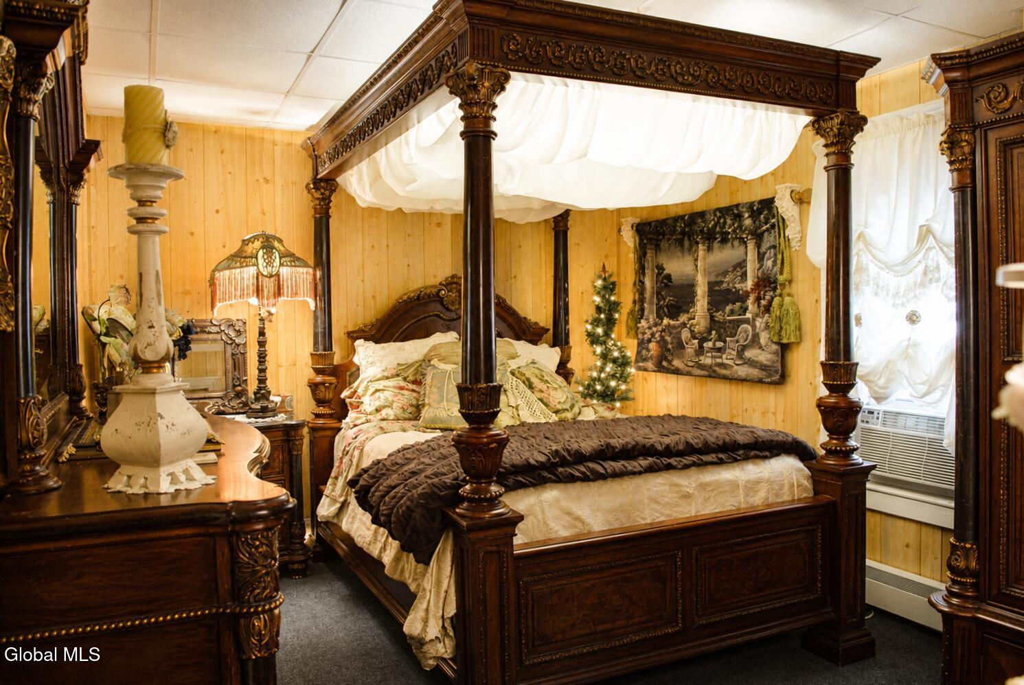 15 West Street Lake George NY 12845