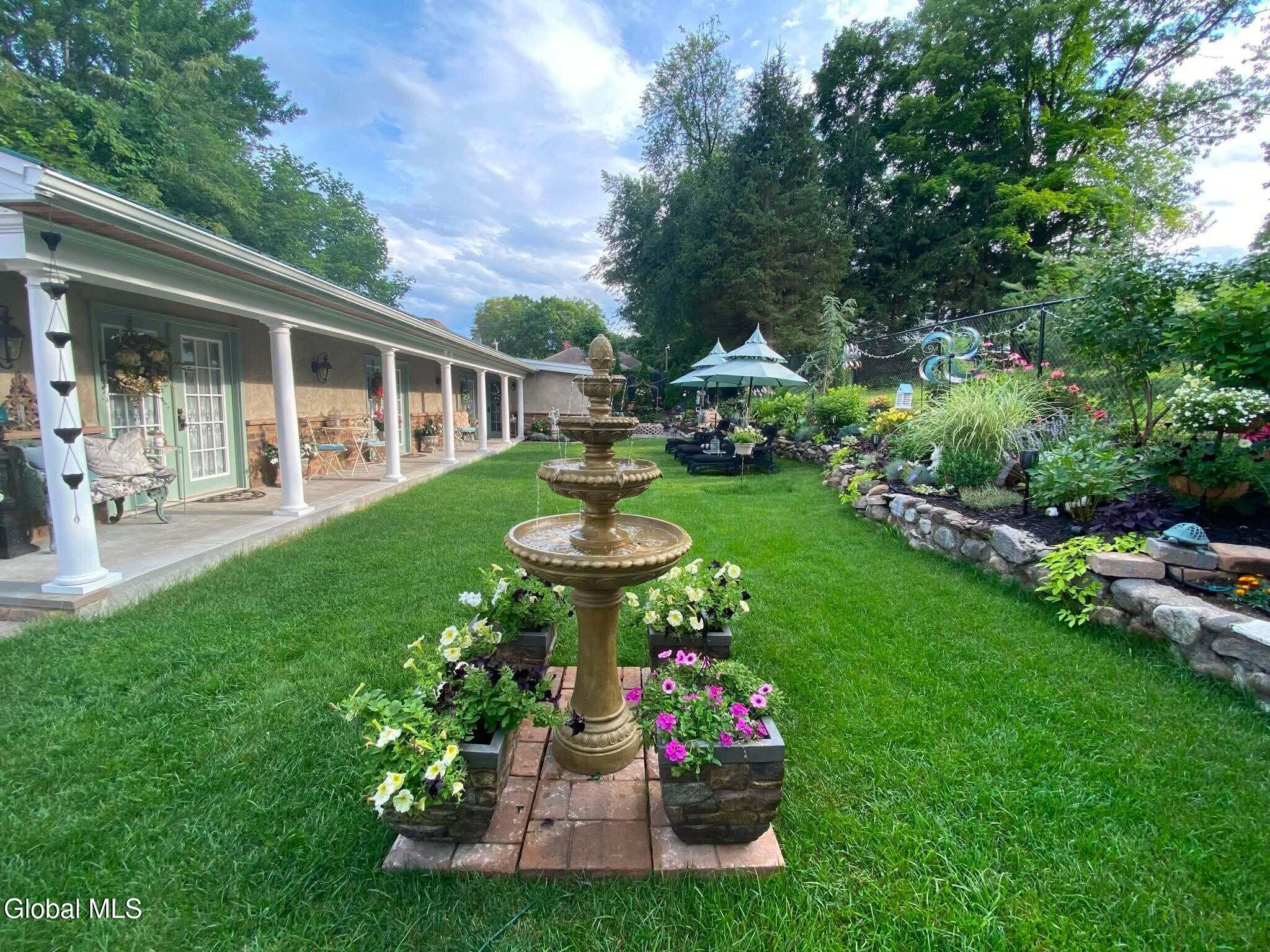 15 West Street Lake George NY 12845