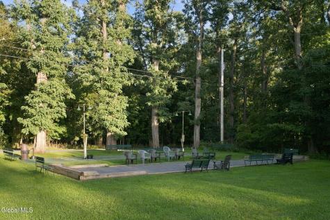 77 Johnny Cake Lane Greenville NY 12083
