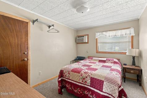 77 Johnny Cake Lane Greenville NY 12083