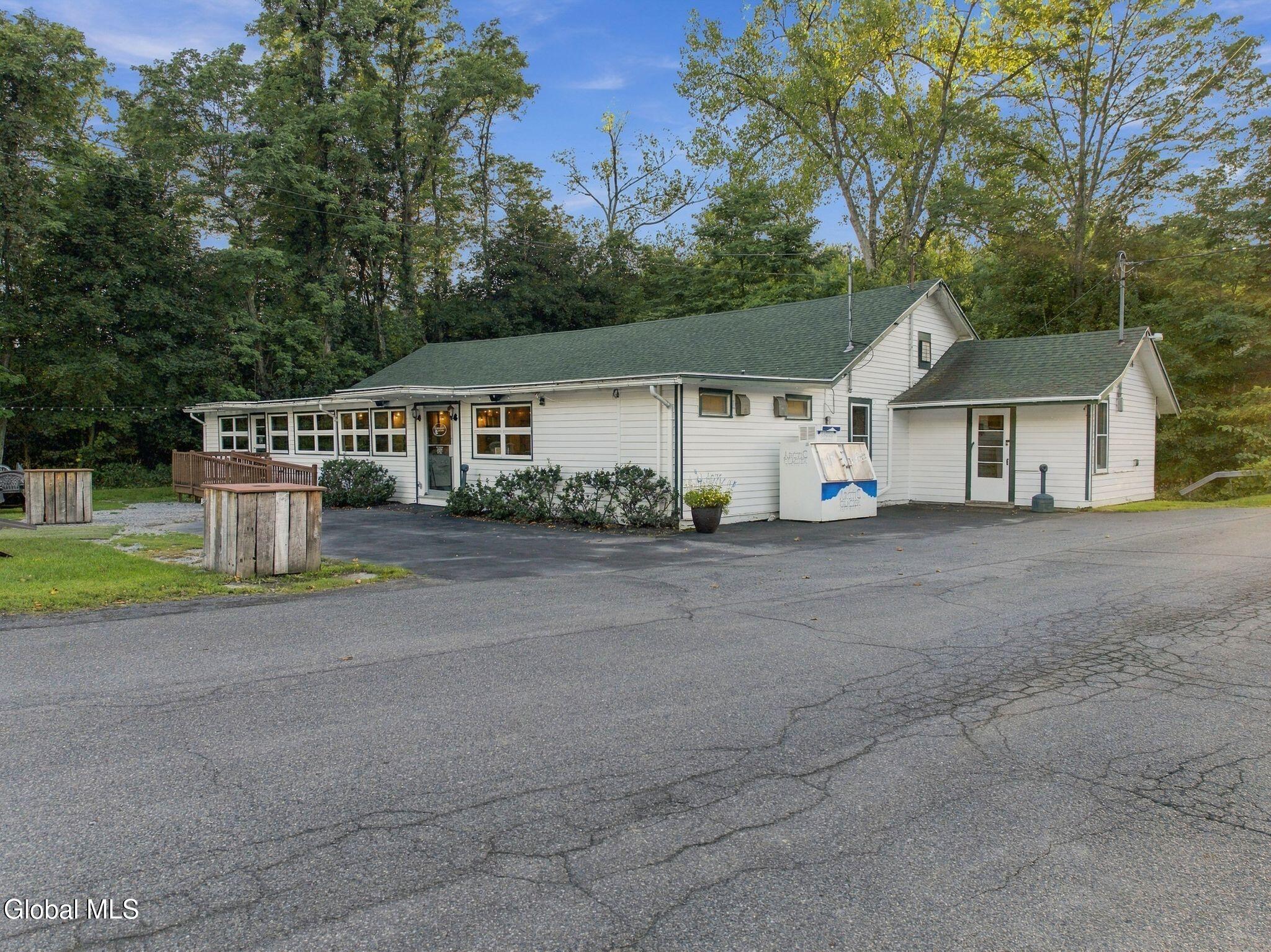 77 Johnny Cake Lane Greenville NY 12083