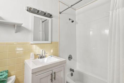 77 Johnny Cake Lane Greenville NY 12083