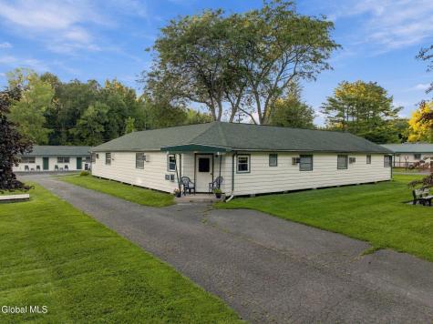 77 Johnny Cake Lane Greenville NY 12083