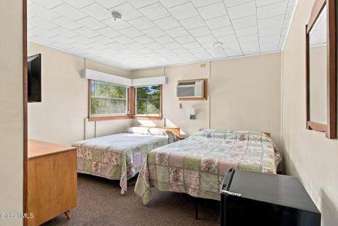 77 Johnny Cake Lane Greenville NY 12083