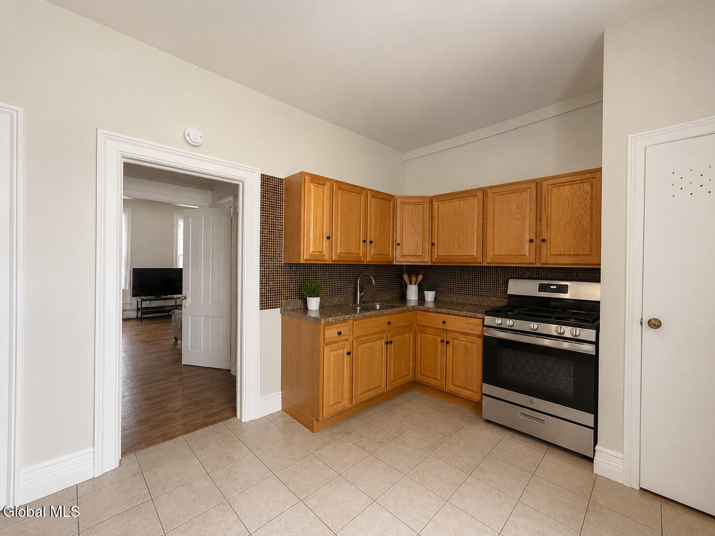 83 Central Avenue Albany NY 12206