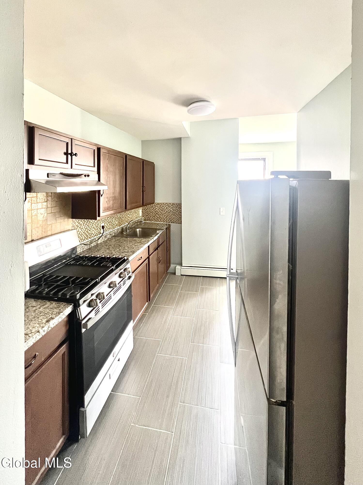 83 Central Avenue Albany NY 12206