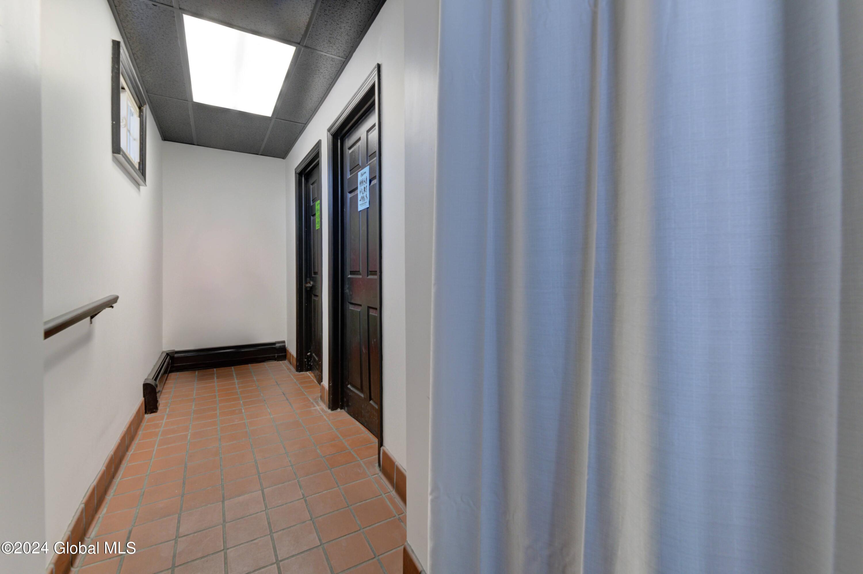 28 E Main Street Johnstown NY 12095