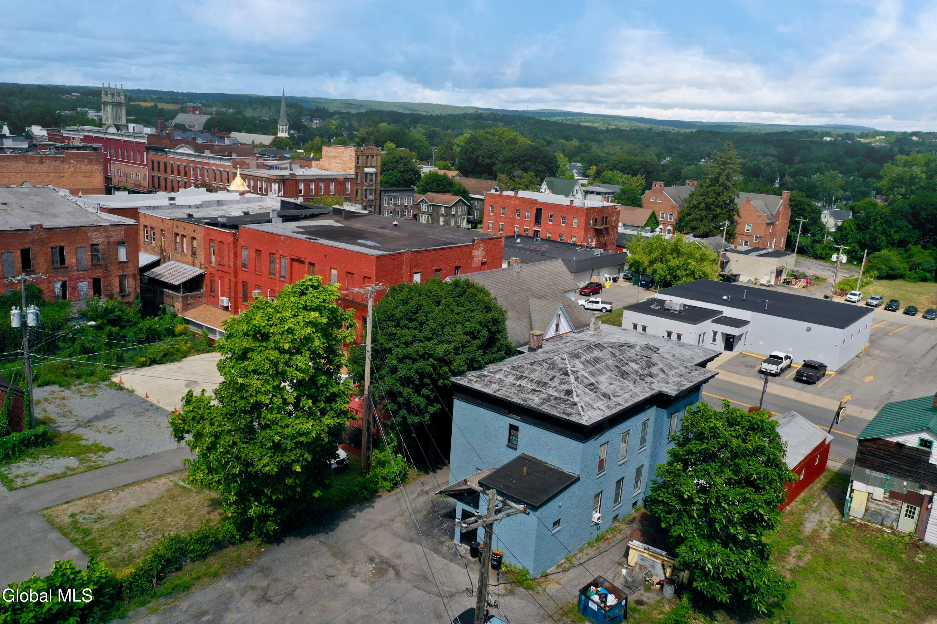 28 E Main Street Johnstown NY 12095
