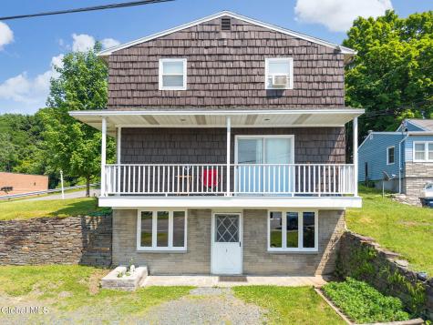 2 Sunset Road Rensselaer NY 12144