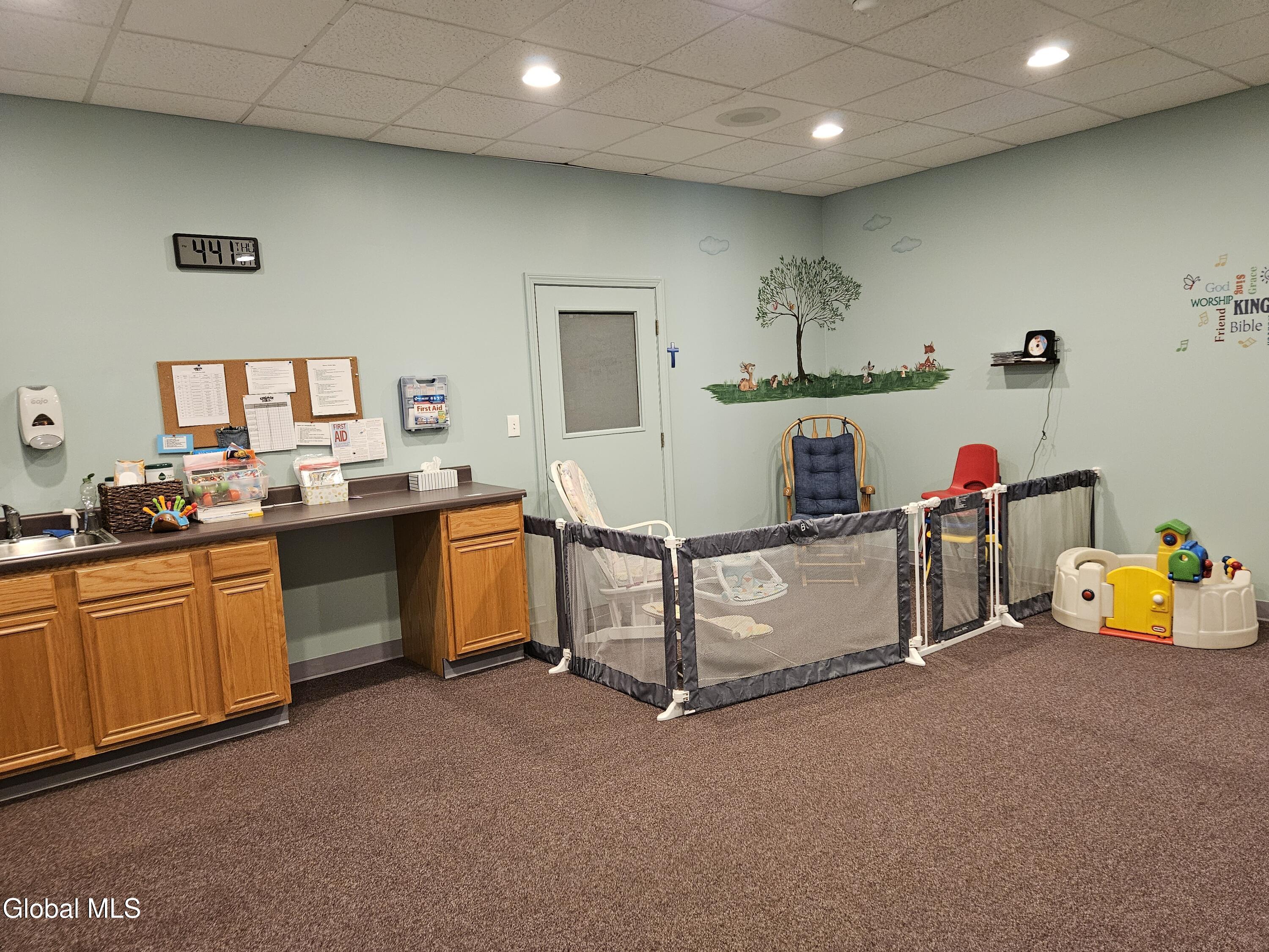 42 Woodward Avenue Troy NY 12180