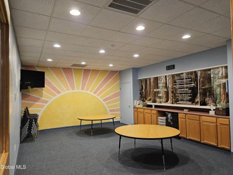 42 Woodward Avenue Troy NY 12180