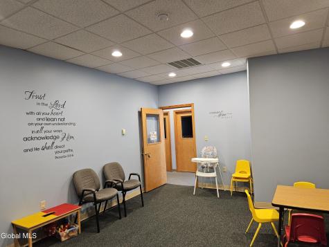 42 Woodward Avenue Troy NY 12180
