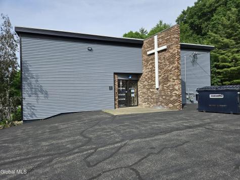 42 Woodward Avenue Troy NY 12180
