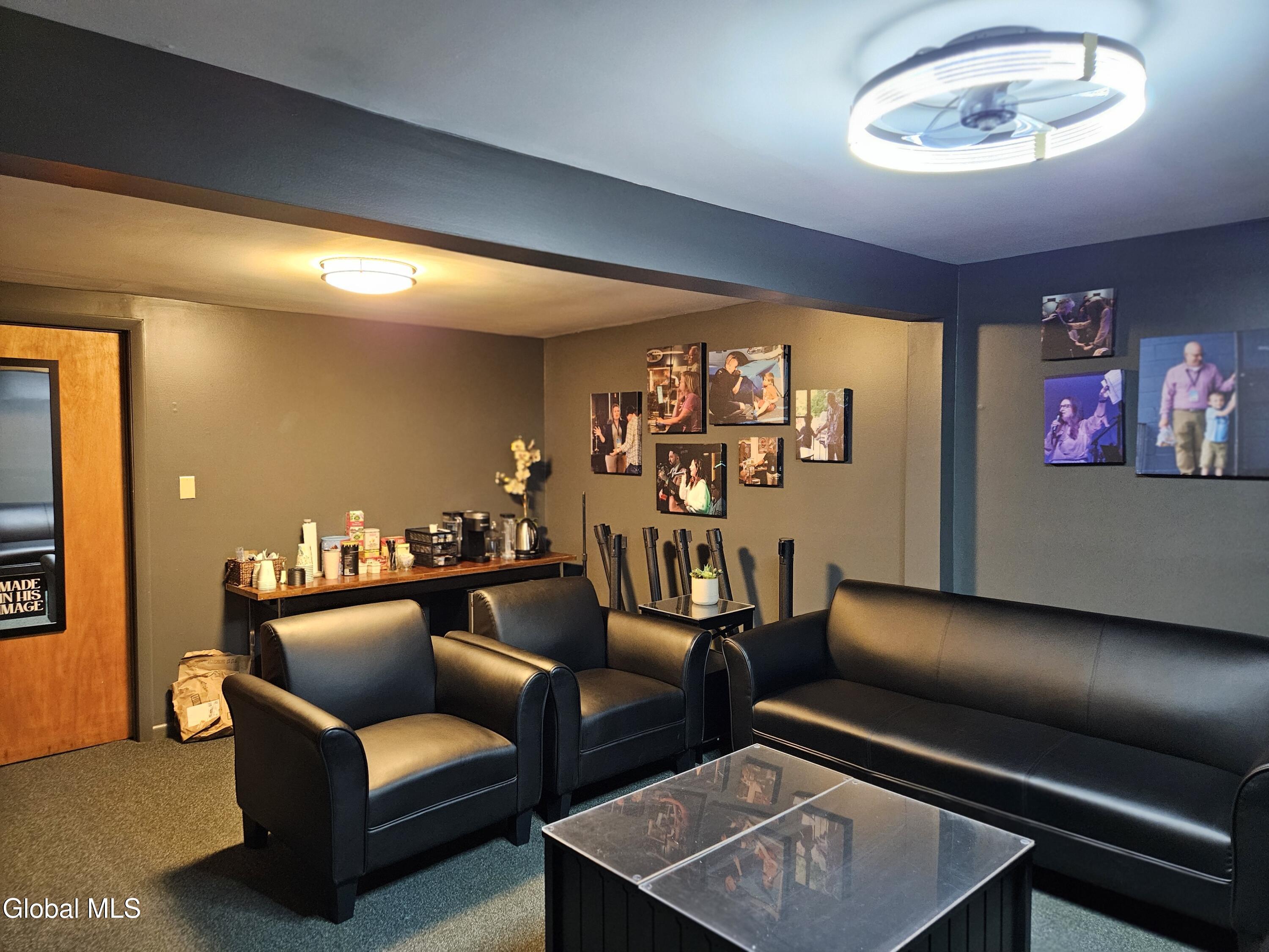 42 Woodward Avenue Troy NY 12180