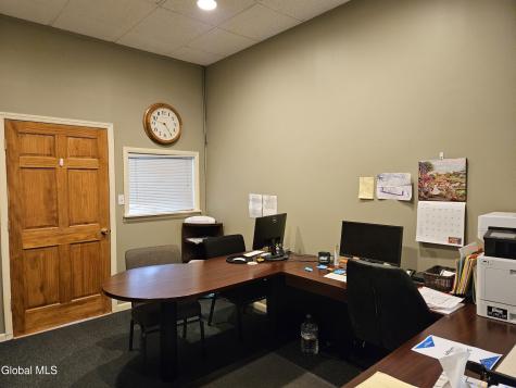 42 Woodward Avenue Troy NY 12180