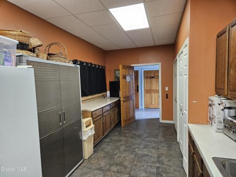 42 Woodward Avenue Troy NY 12180