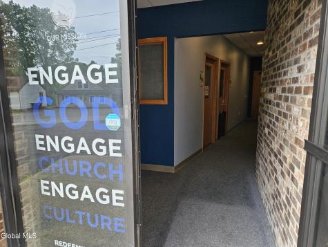 42 Woodward Avenue Troy NY 12180