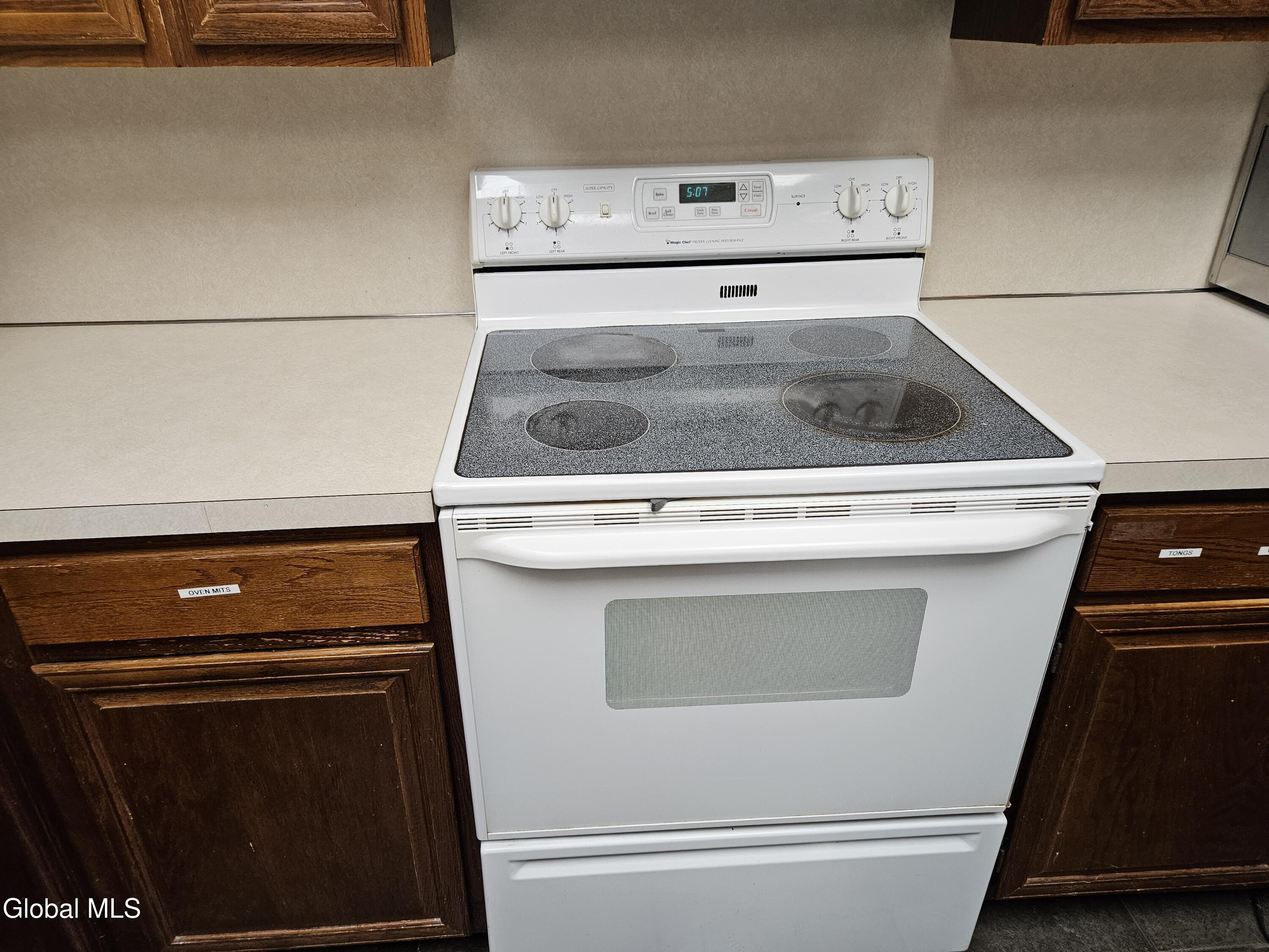 42 Woodward Avenue Troy NY 12180