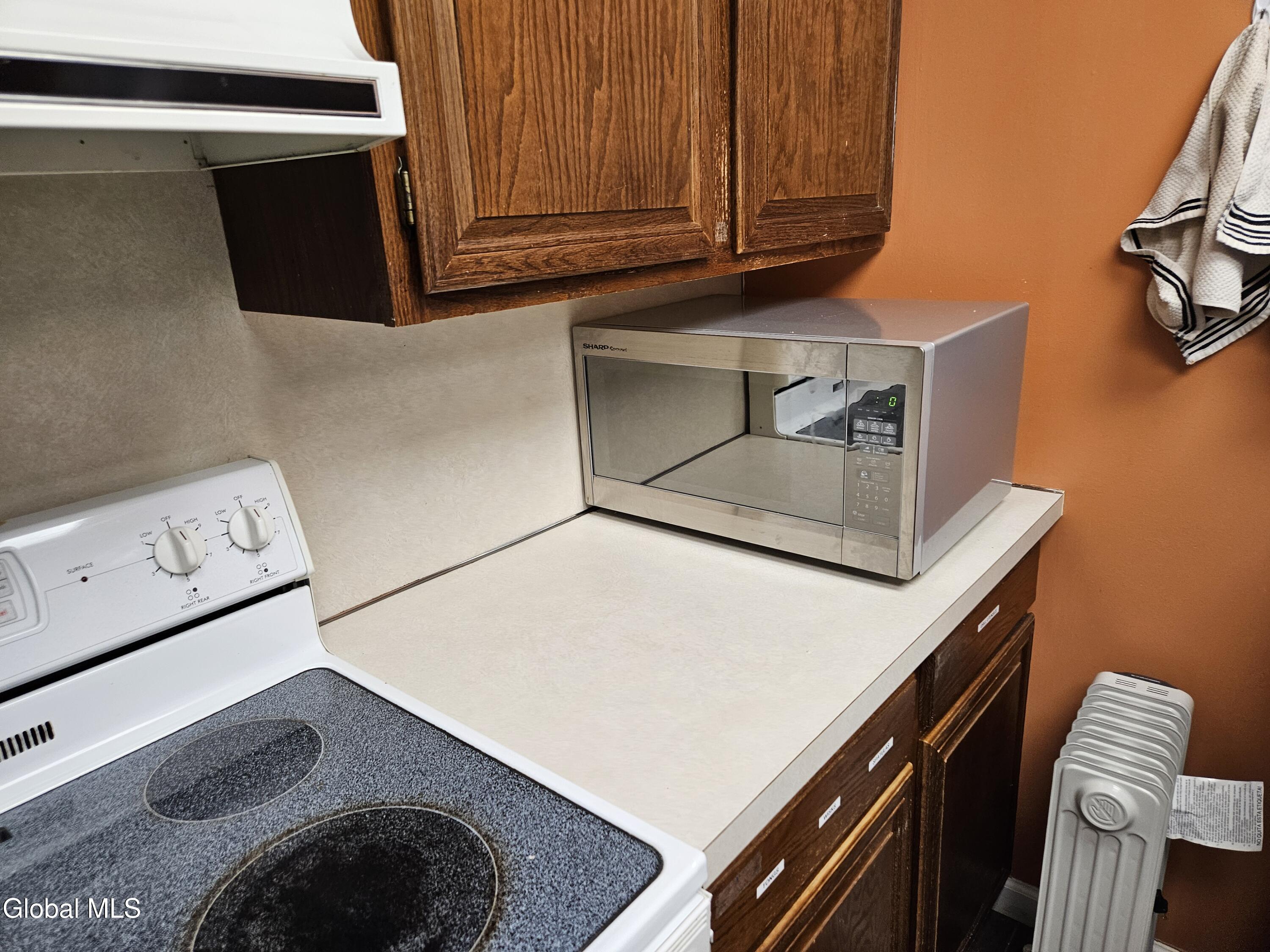 42 Woodward Avenue Troy NY 12180