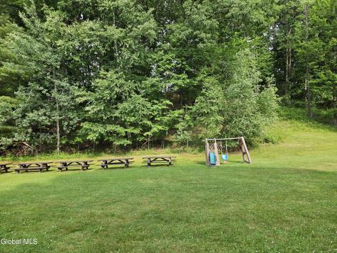 42 Woodward Avenue Troy NY 12180
