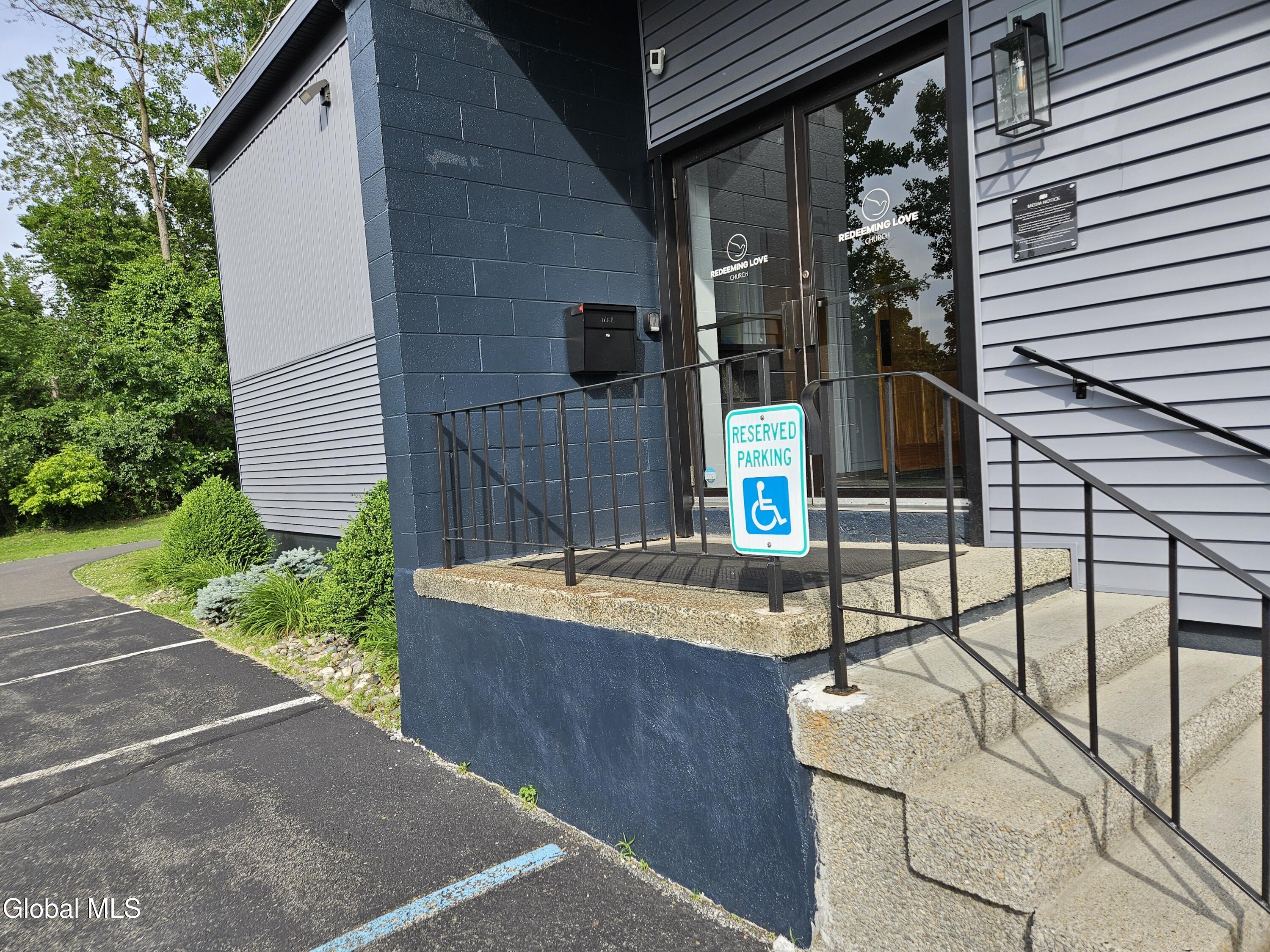 42 Woodward Avenue Troy NY 12180