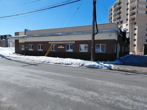 13 N Arlington Avenue Gloversville NY 12078