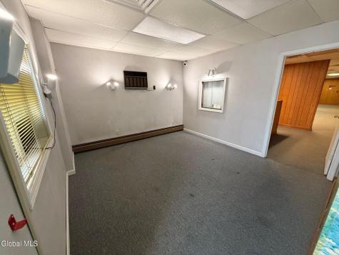13 N Arlington Avenue Gloversville NY 12078