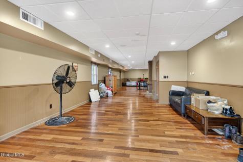 2015 Rosa Road Niskayuna NY 12309