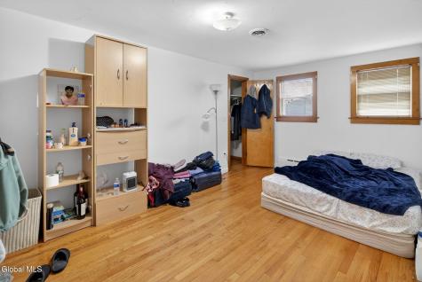 2015 Rosa Road Niskayuna NY 12309