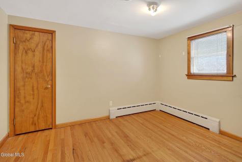 2015 Rosa Road Niskayuna NY 12309