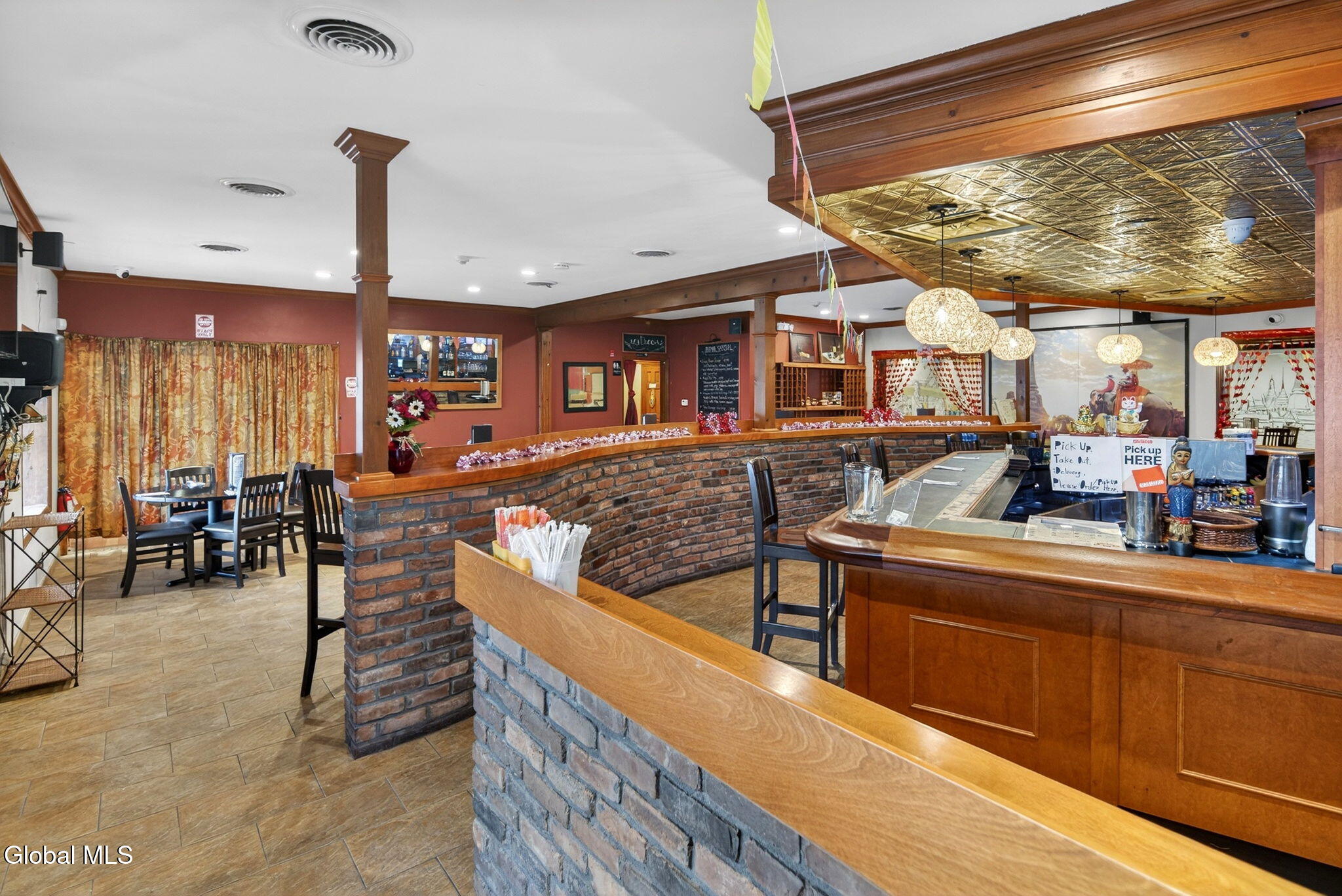 2015 Rosa Road Niskayuna NY 12309