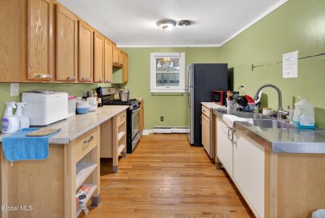 2015 Rosa Road Niskayuna NY 12309