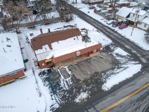 2015 Rosa Road Niskayuna NY 12309