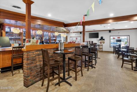 2015 Rosa Road Niskayuna NY 12309
