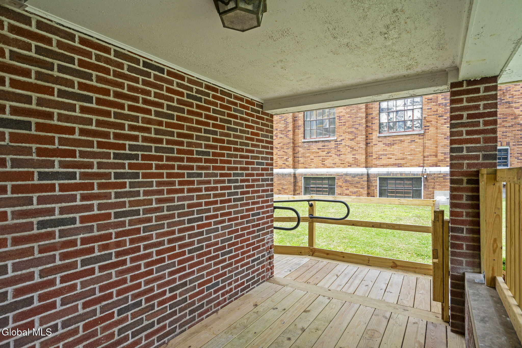 4 Nicholas Street Johnstown NY 12095