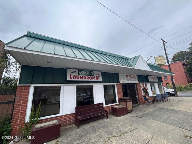 219-221 2nd Street Troy NY 12180