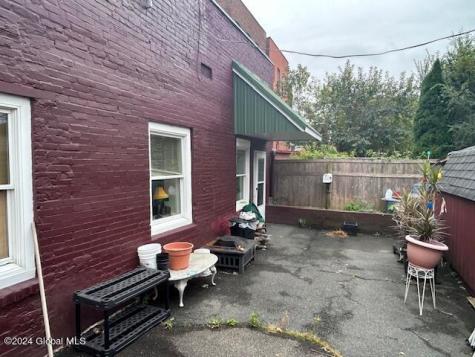 219-221 2nd Street Troy NY 12180