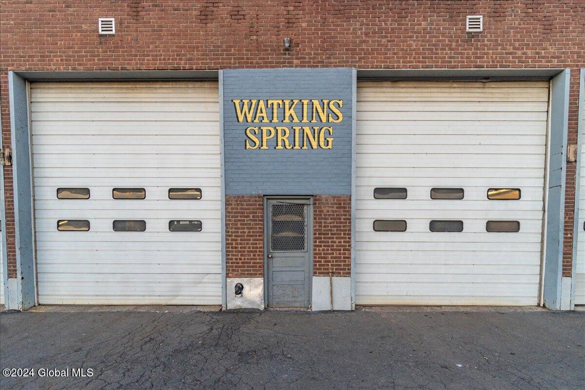 368 Central Avenue Albany NY 12206