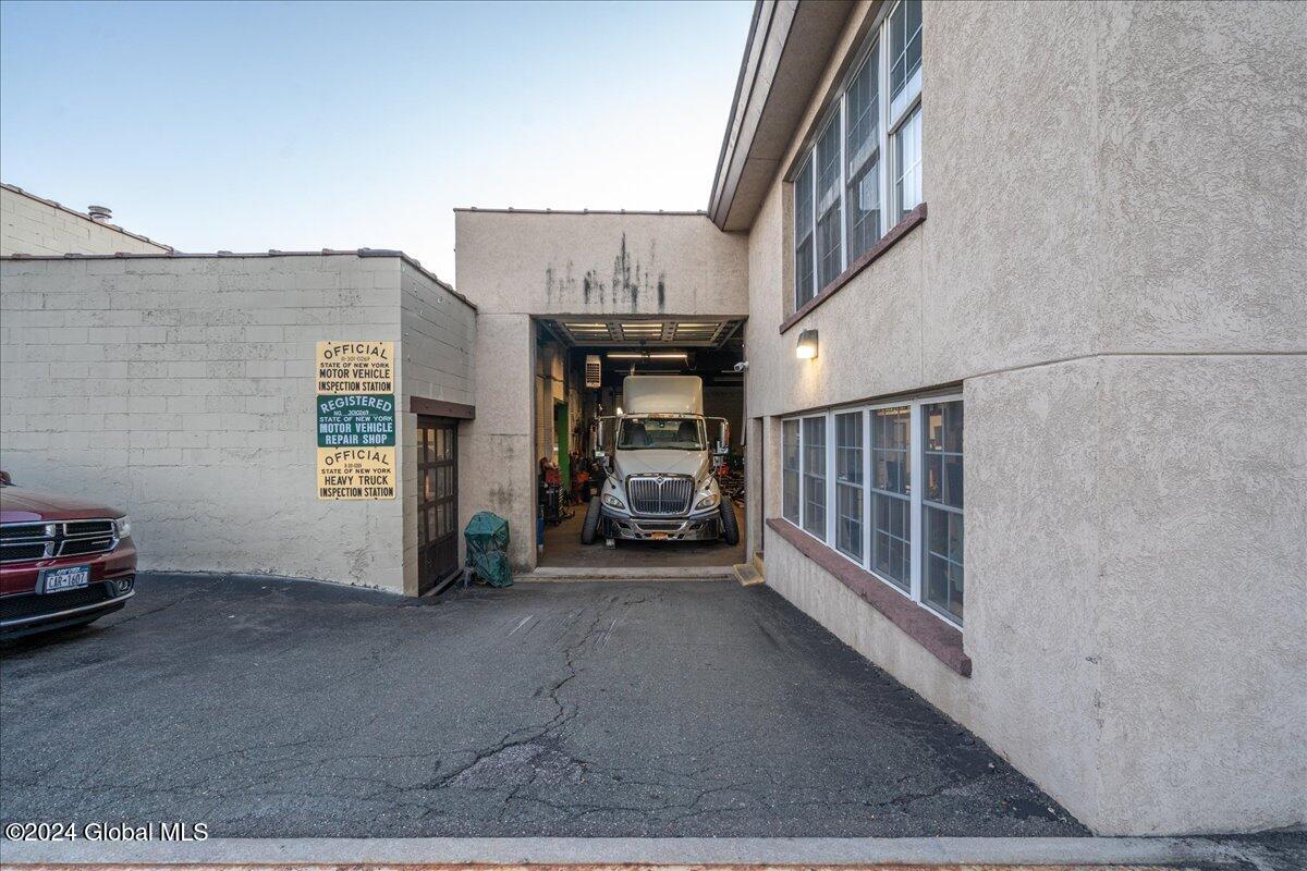 368 Central Avenue Albany NY 12206