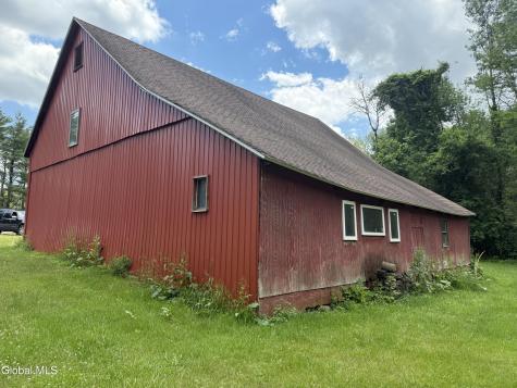2362 State Highway 30 Mayfield NY 12117