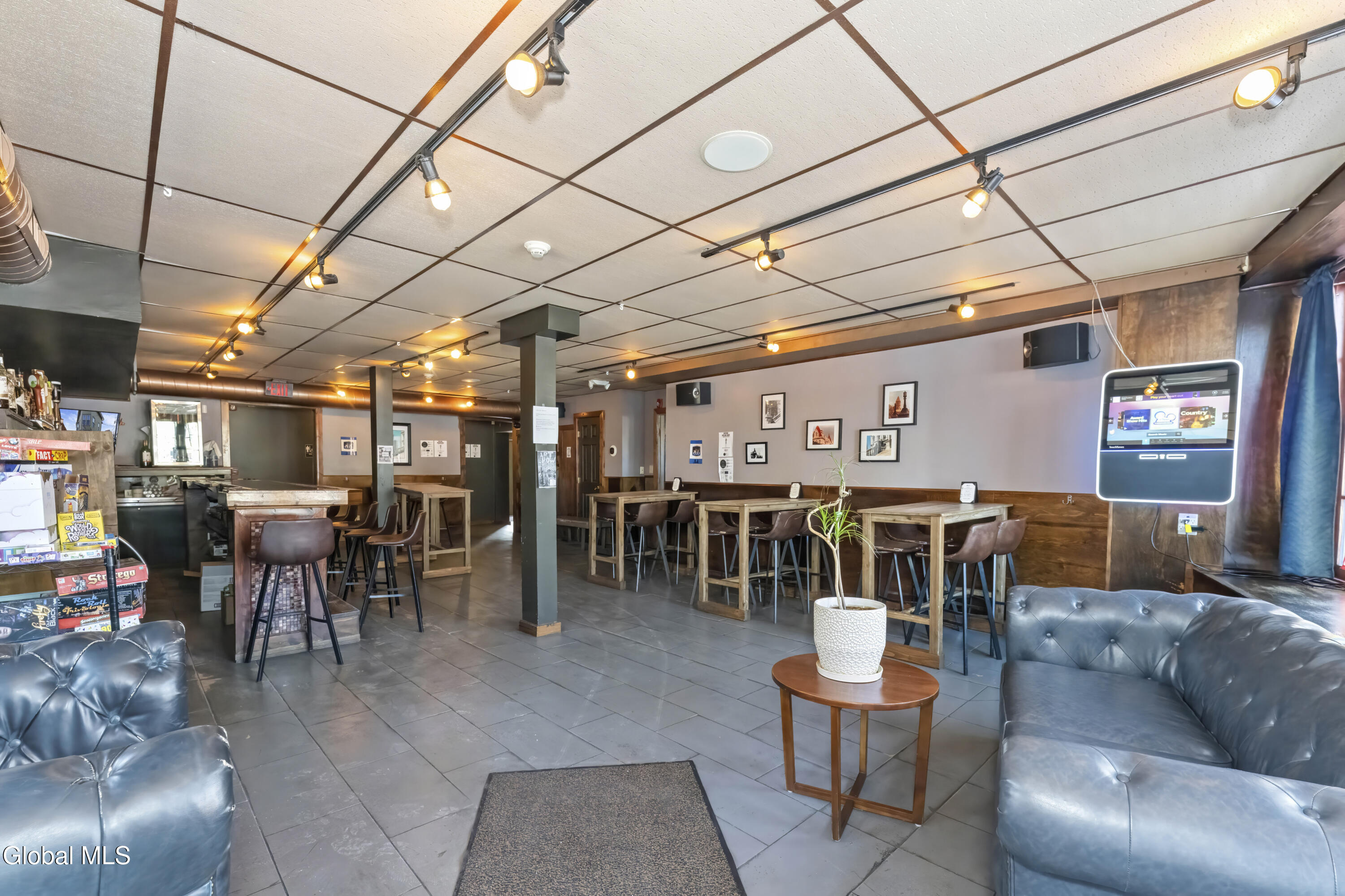 12 1/2 Delaware Avenue Albany NY 12210