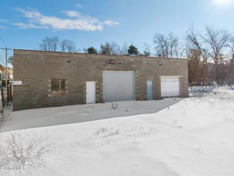 440 Peek Street Schenectady NY 12308