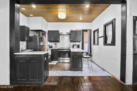 764 1/2 Eastern Avenue Schenectady NY 12308