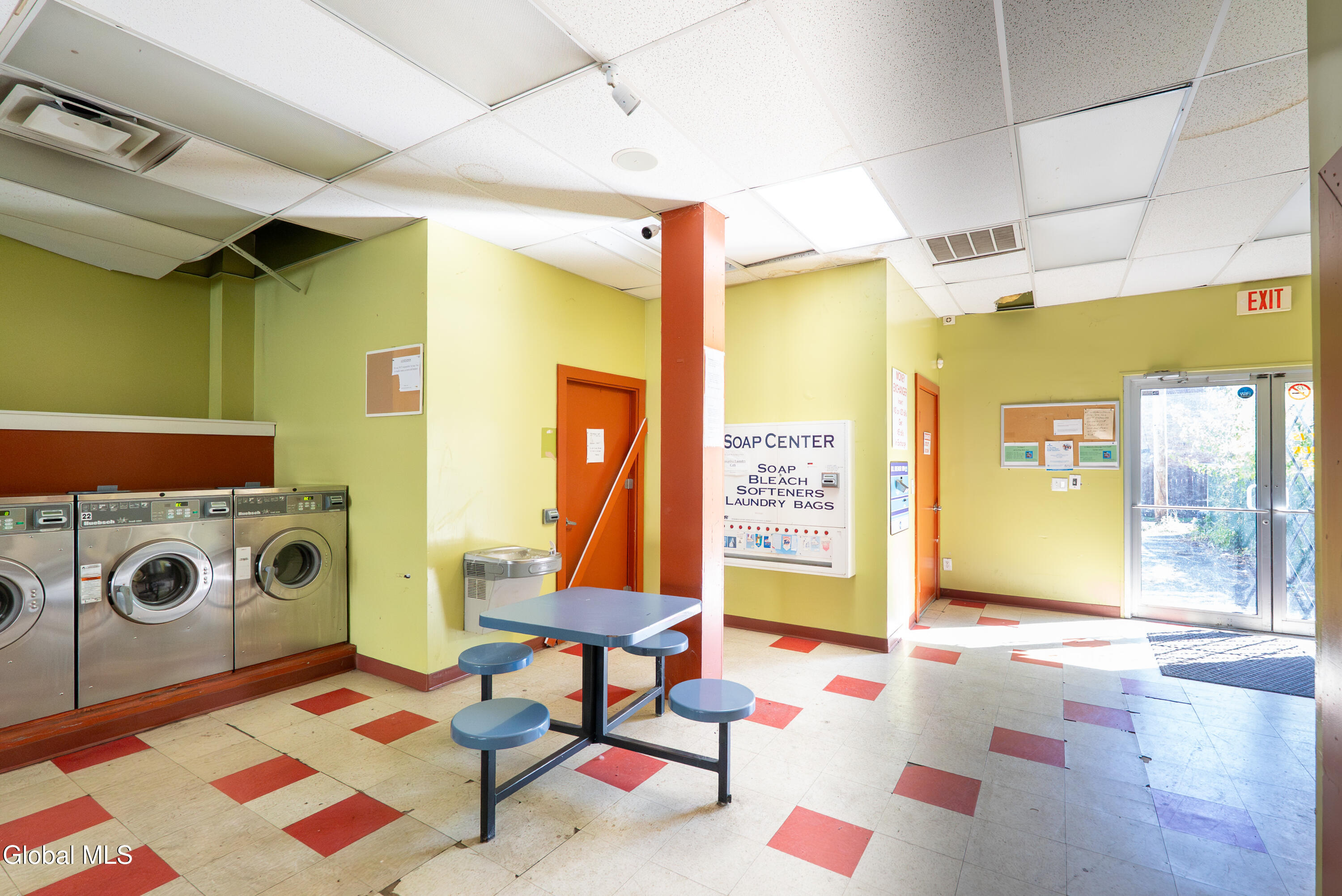 654 2nd Avenue Troy NY 12182