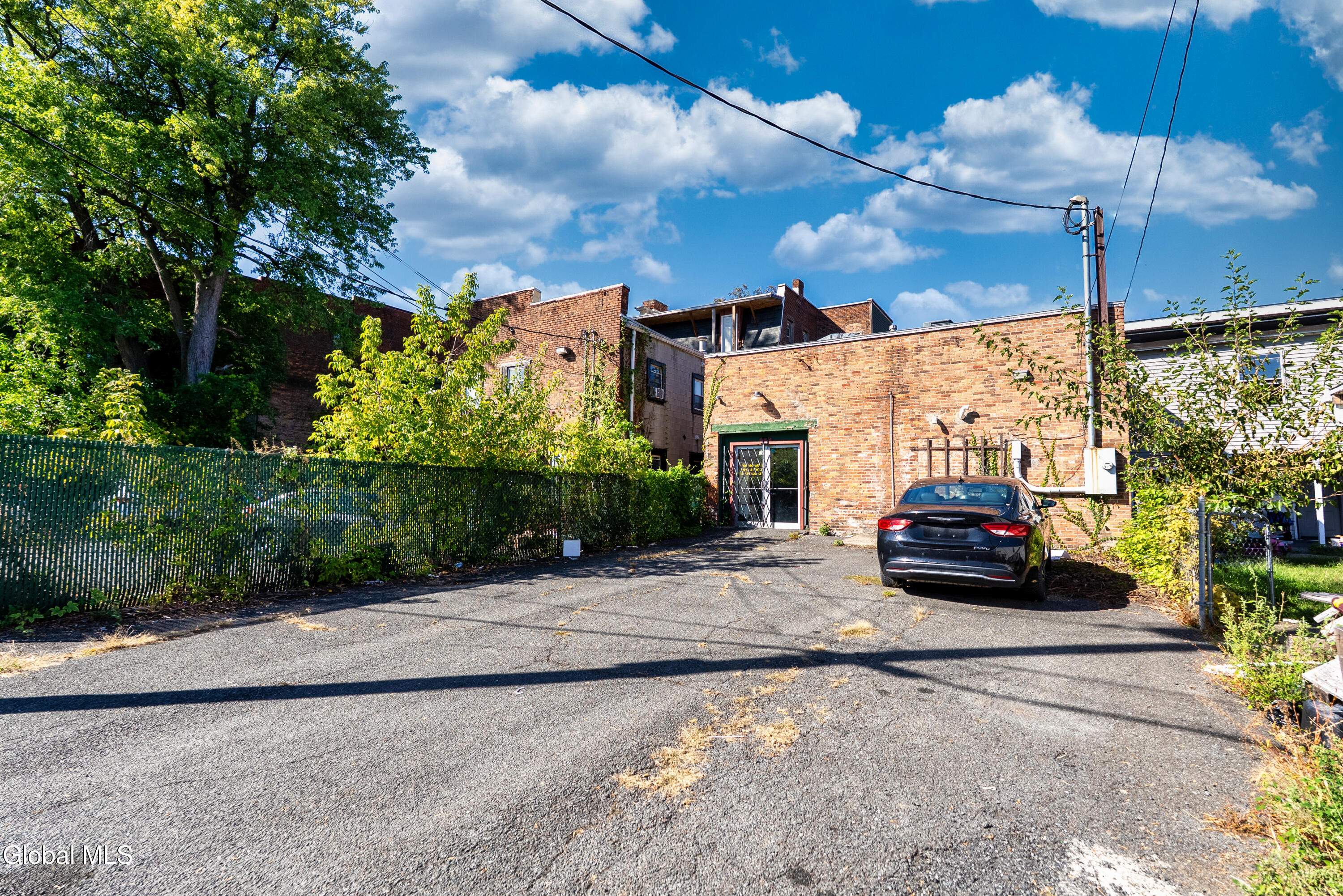 654 2nd Avenue Troy NY 12182